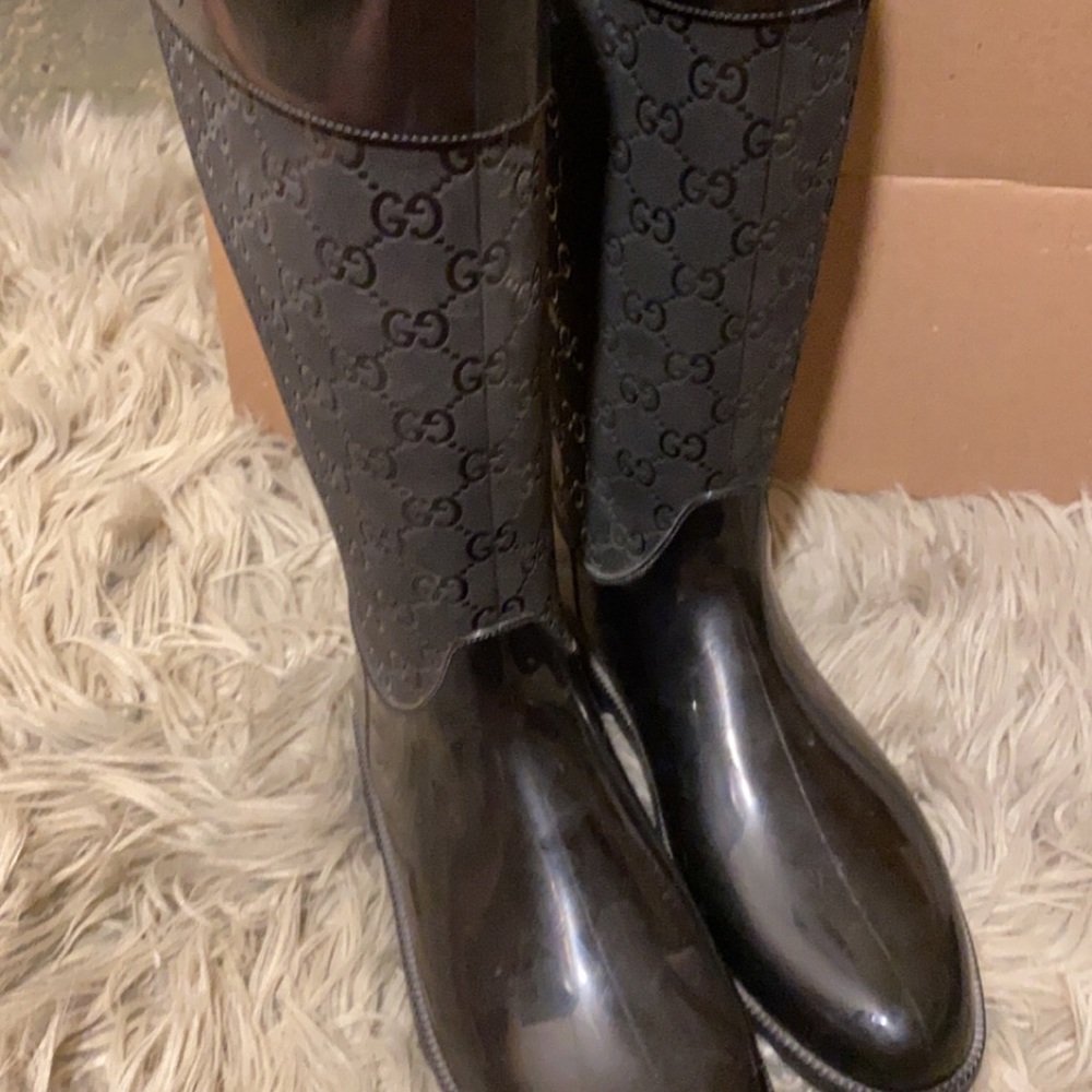 Gucci boots